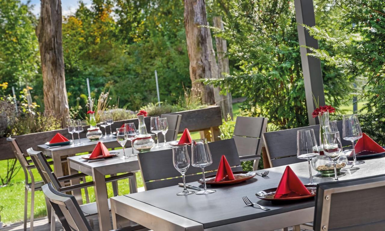 Walhalla Hotel Regensburg Hoeferer 4 Sterne Superior Tegernheim Bagian luar foto