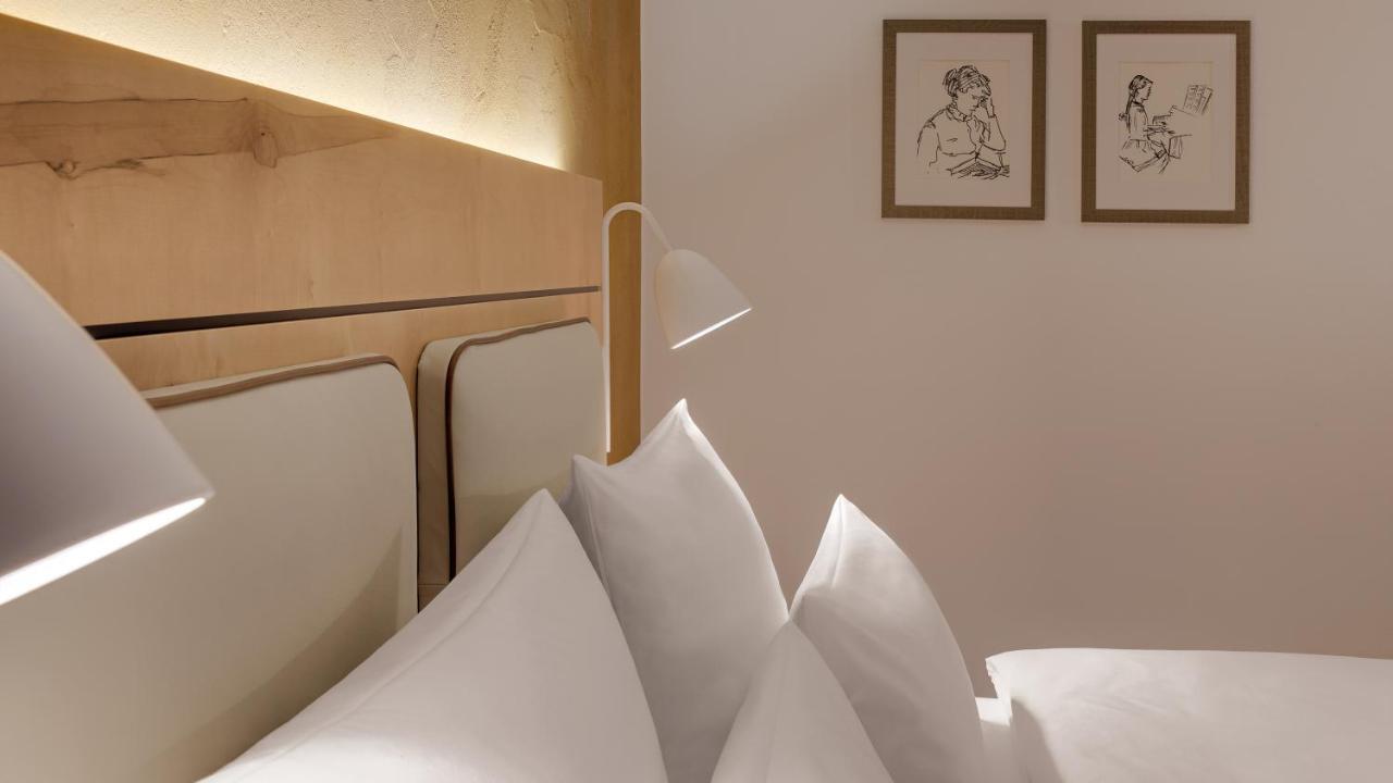 Walhalla Hotel Regensburg Hoeferer 4 Sterne Superior Tegernheim Bagian luar foto